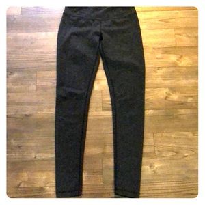 Zella leggings in dark carbon grey, size S